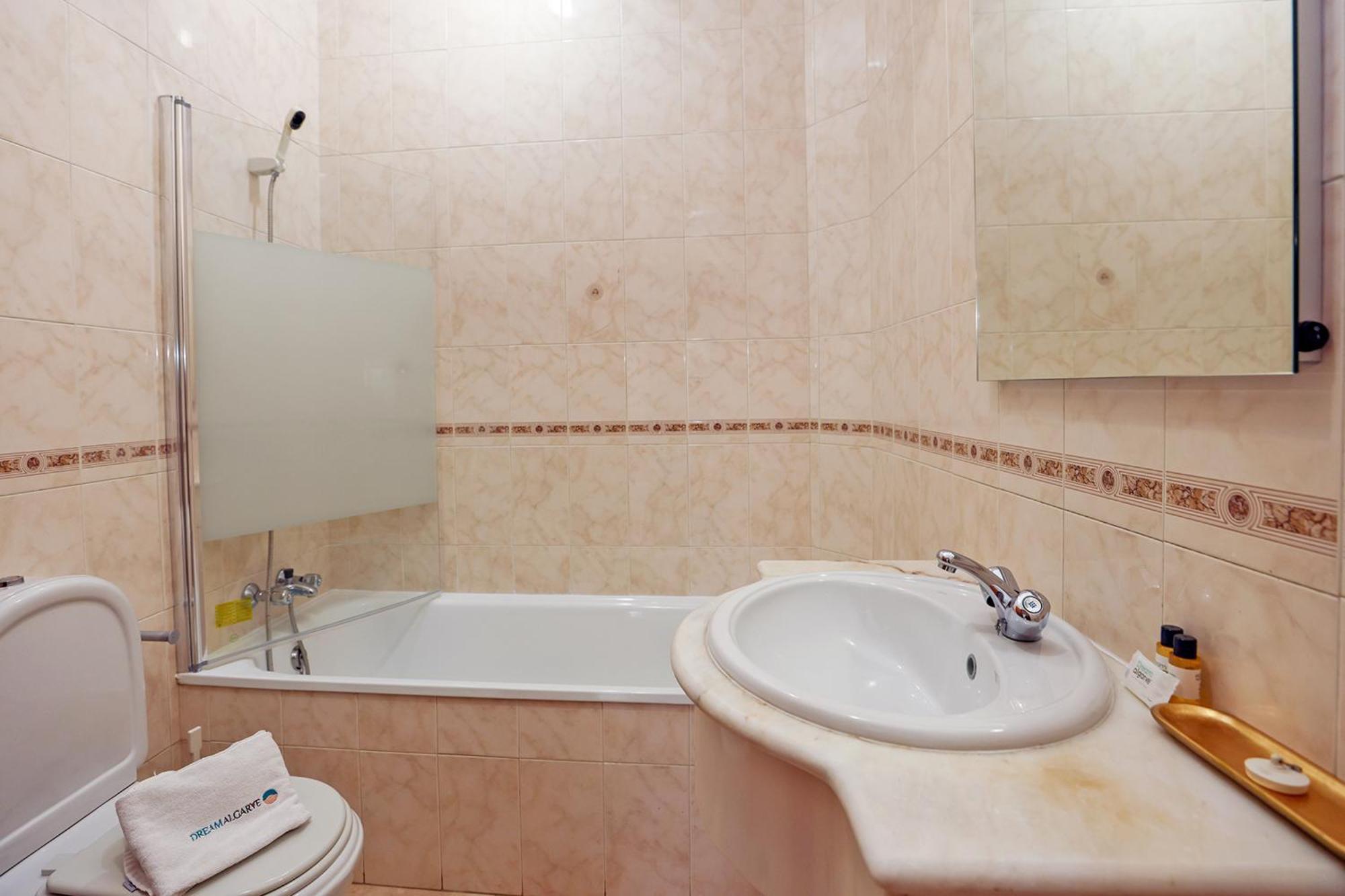 C25 - Town Center Apartment In 라고스 외부 사진